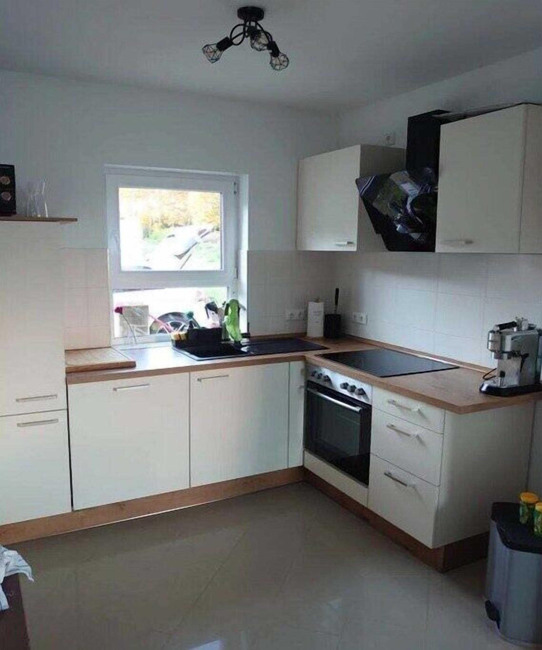 Fridge, stovetop, dishwasher, dining tables