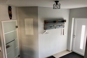 Interior - Tinla Comfortable Holiday Residence (Klein Labenz)