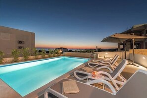 Pool - Apartment 1 (Novalja)