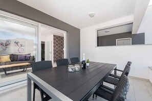 Dining - Apartment 2 (Novalja)