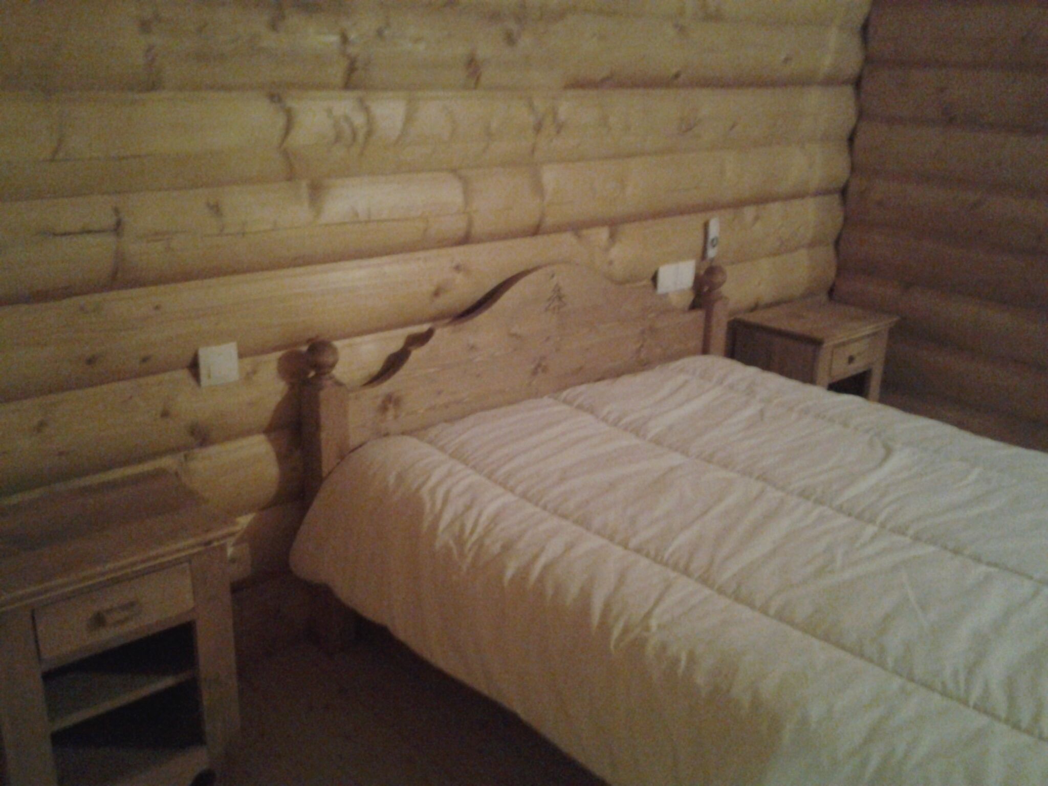 6 chambres, fer et planche à repasser, accès Internet