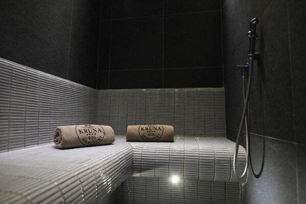 Spa - KRUNA 406 Apartment - The crown of comfort in Becici, Montenegro (Budva Municipality)