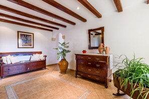 Interior - Ca Na Xilla Alcanada 8 people pool (Alcúdia)