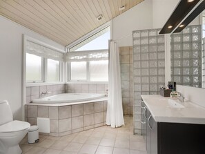 Bathroom - "Finn" - 100m from the sea by Interhome (Sydals)