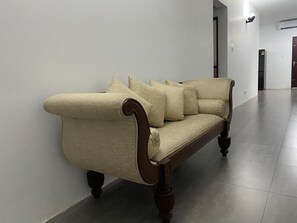 House, 2 Bedrooms, Smoking, Terrace | Interior