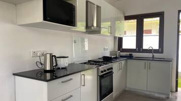 House, 2 Bedrooms, Smoking, Terrace | Interior