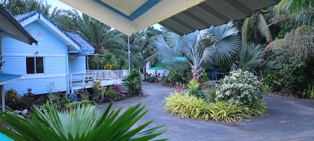 Superior Room, Garden View | Garden view