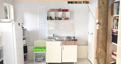 Relax in Titirangi Cozy Studio Apartment