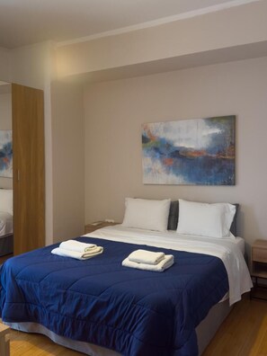 3 bedrooms, iron/ironing board, Internet, bed sheets - Ermou 44 - Family Apartment (Athina)