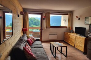 Smart TV - Peaceful Mountain Apartment in Morillon (Morillon)