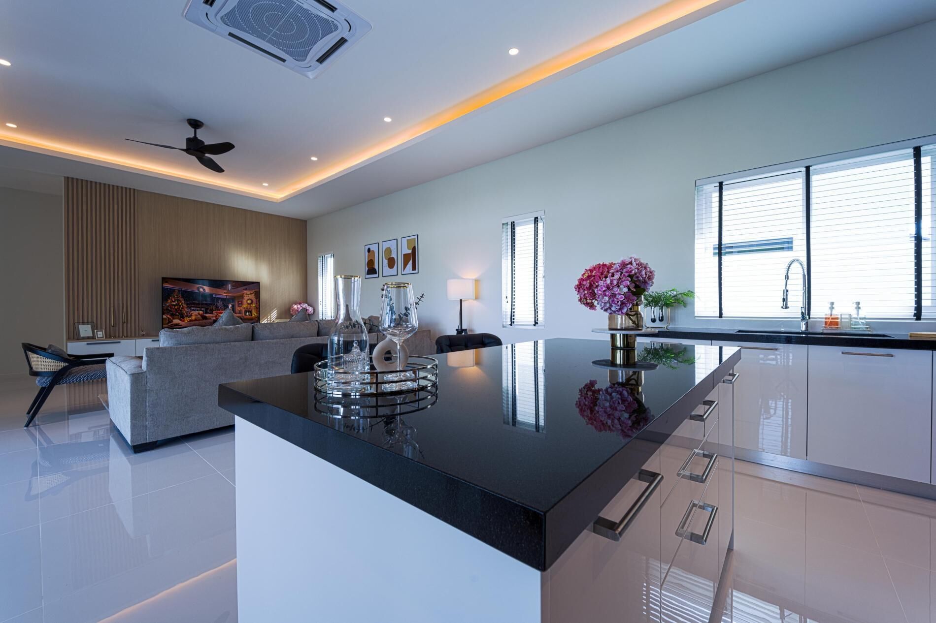 Villa, 3 Bedrooms, Private Pool, Pool View | Private kitchen