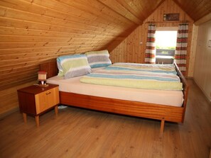 2 Schlafzimmer, WLAN, Bettwäsche, Rollstuhlgeeignet