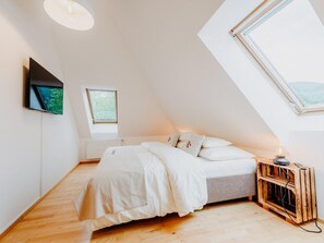 Zimmersafe, Schreibtisch, Bügeleisen/Bügelbrett, WLAN