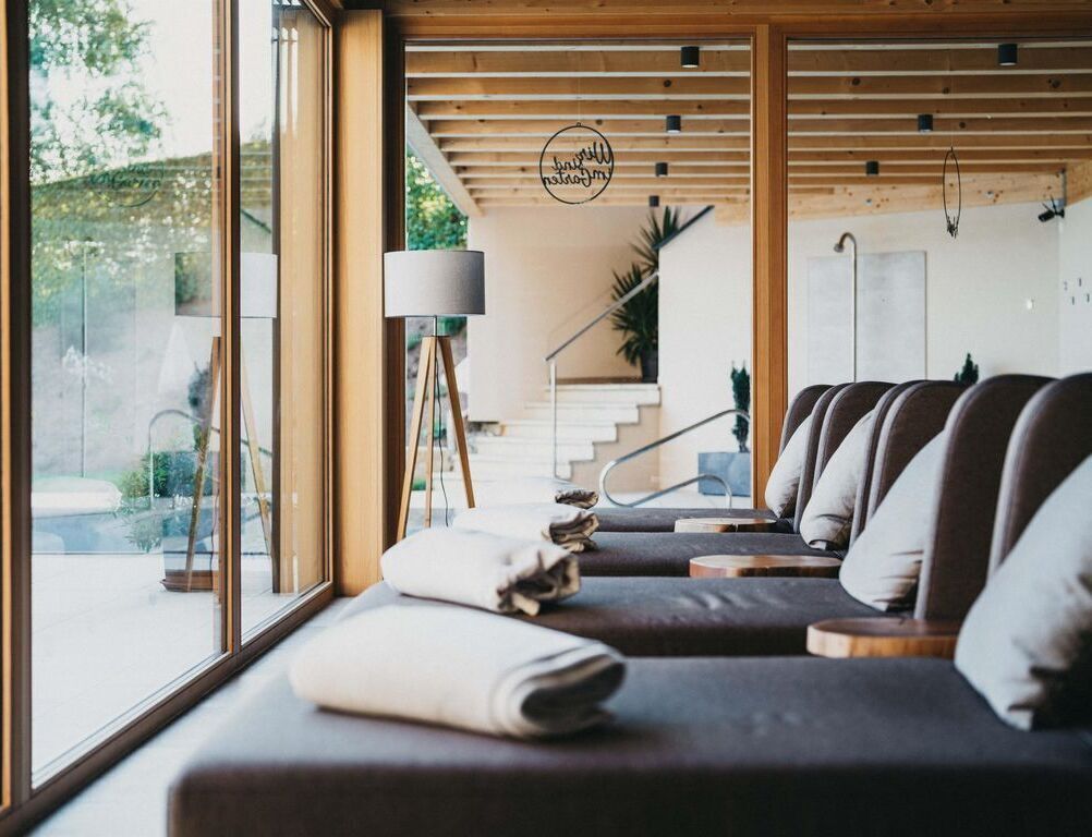 المنشأة من الداخل