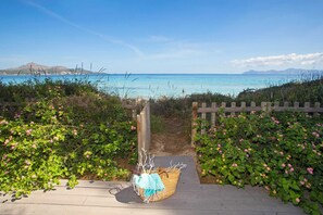 Property grounds - Homerez - Holiday home in Muro (Muro)