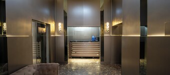 Sapar Deluxe Plaza