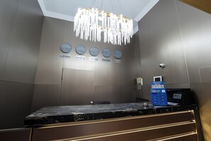 Reception - Sapar Deluxe Plaza (Almaty)