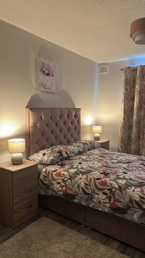 Room - Cozy Flat in Dublin’s City Heart — Feel Like Home! (Dublin 8)