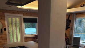 Stovetop, cookware/dishes/utensils - Cozy 6 Bedroom Holiday House in Oslo's Countryside (Oslo)