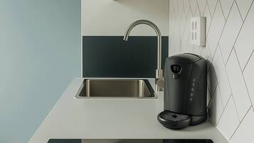 Fridge, oven, dishwasher