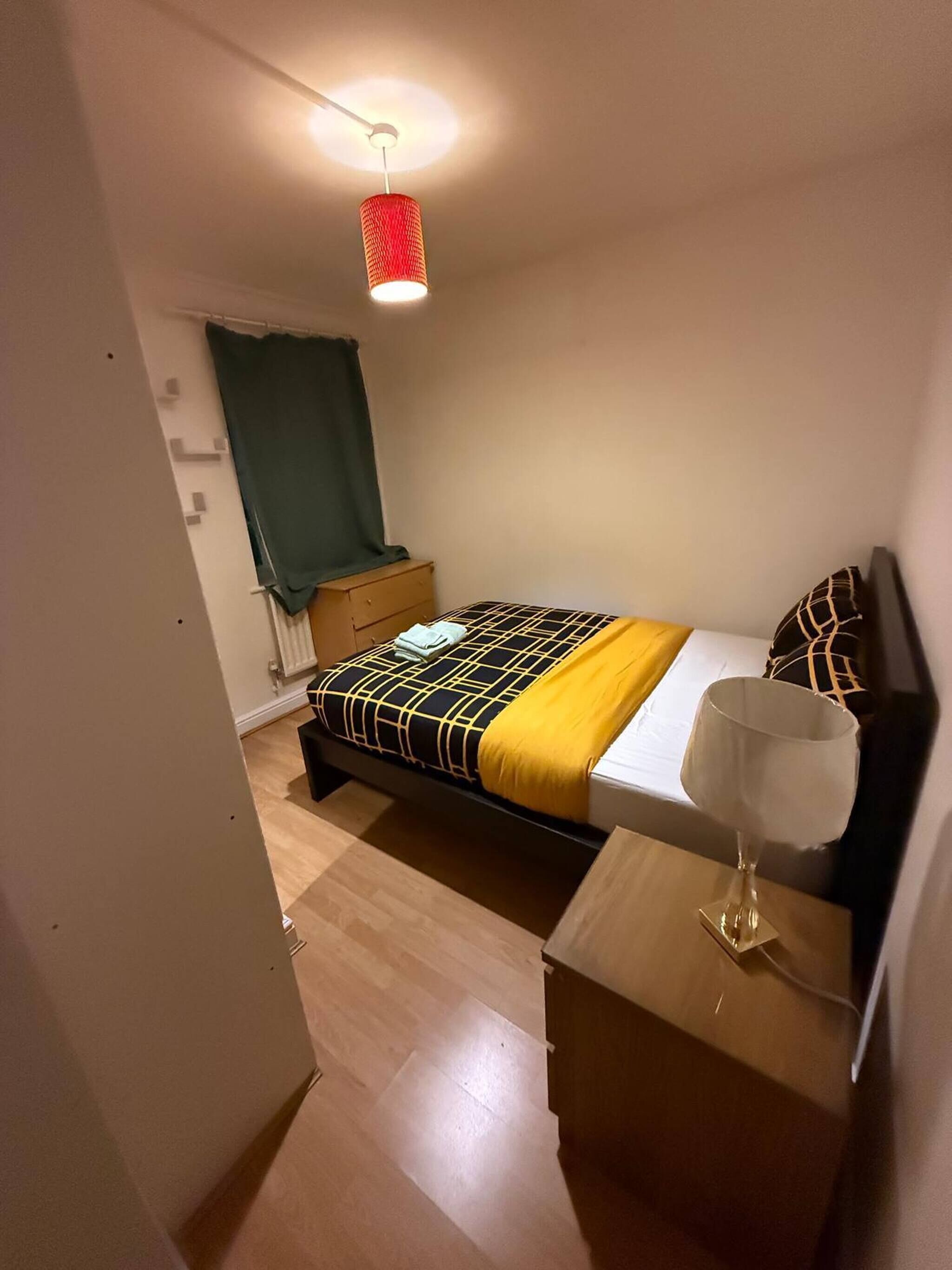 2 bedrooms, Internet, wheelchair access