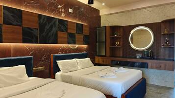 Skrivebord, skrivebord for bærbar PC, blendingsgardiner og lydisolert