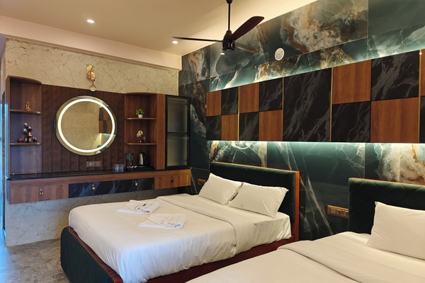 Superior Single Room, Multiple Beds, Sea View | Desk, laptop workspace, blackout curtains, soundproofing