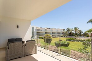 Property grounds - Snazzy Varandas do Castelo One Bedroom Apartment sleeps 2 persons (Albufeira)