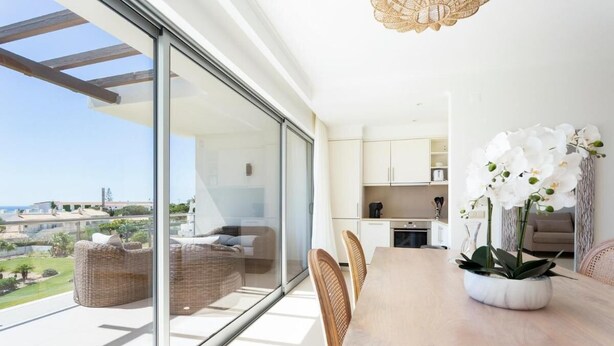Interior - Snazzy Varandas do Castelo One Bedroom Apartment with Sea View sleeps 2persons (Albufeira)