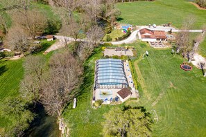 Exterior - Air-conditioned "Agora" Mobile Home: Dordogne Getaway, Shared Pool & Mini-Farm near Sarlat (Bouzic)