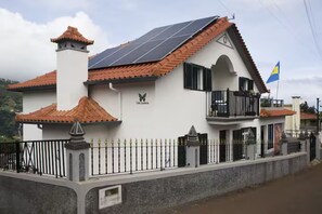 Exterior - House Villa Butterfly (Santana)
