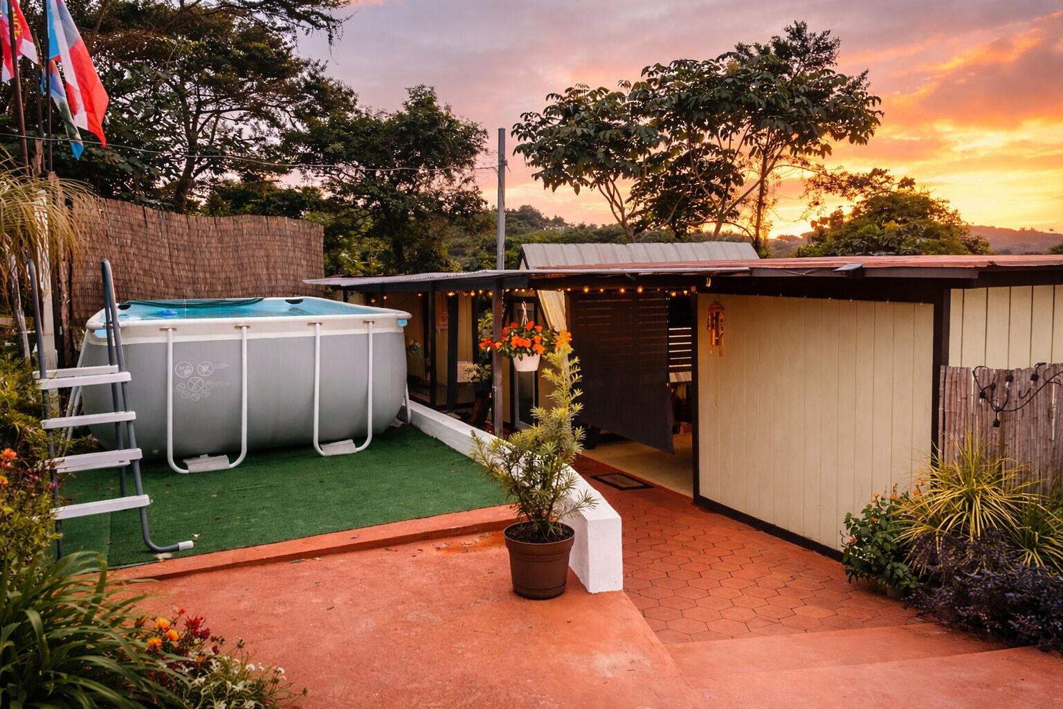 Outdoor spa tub