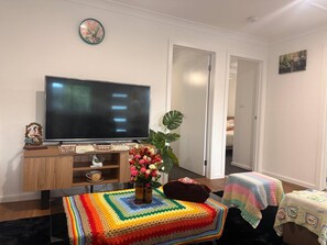 Interior - Brand New Modern Retreat in Singleton (Singleton Heights)