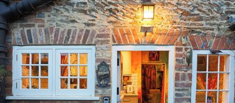 Artists Hideaway in Cowfold