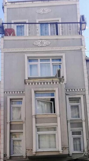 Fachada da propriedade
