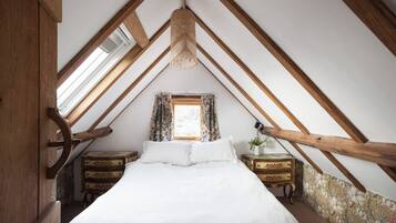 Iron/ironing board, Internet, bed sheets