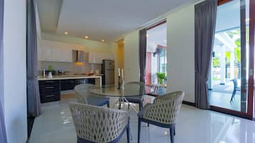 Villa, 4 camere da letto, piscina privata, vista piscina | Piantina