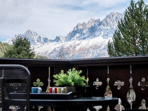 Outdoor dining - Close to Ski Piste Prarion - Swimming pool & Gym (Les Houches)