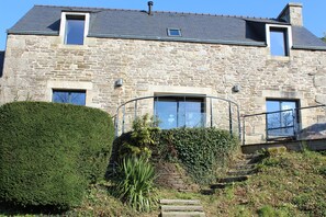 Kamer, uitzicht op tuin | Exterieur