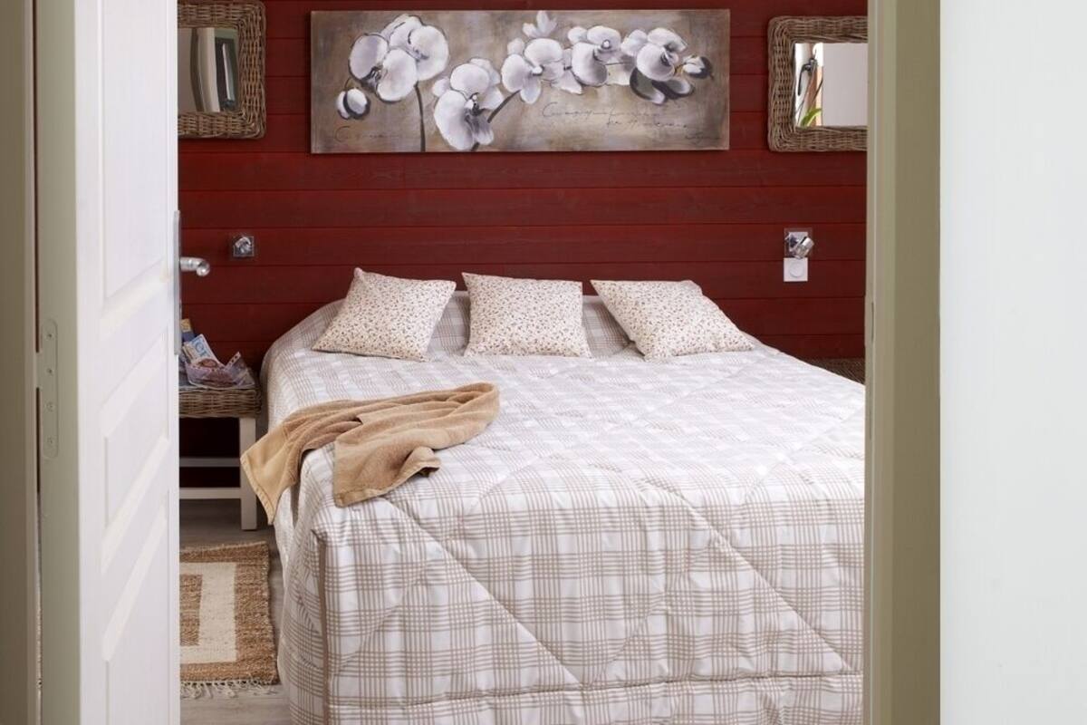 Room, Garden View | Iron/ironing board, free WiFi, wheelchair access