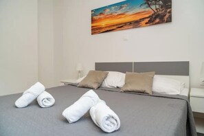 Iron/ironing board, WiFi, bed sheets - Villa Salis 3 (Novalja)