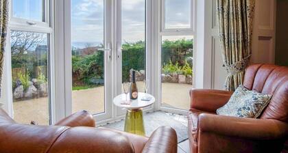 The Retreat - 5 Bedroom House - Horton