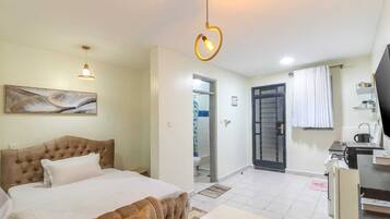 Classic-Studio | Bügeleisen/Bügelbrett, kostenloses WLAN