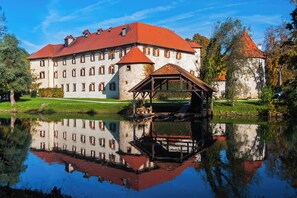 Exterior - Holiday home with beautiful view (Tržišče)