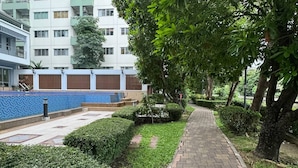 Condo, 1 Bedroom, Accessible, Smoking | Property grounds