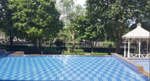 Condo, 1 Bedroom, Accessible, Smoking | Pool | Outdoor pool