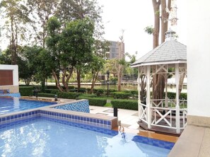 Kondominium, 1 kamar tidur, akses difabel, Boleh Merokok | Kolam renang | Kolam renang outdoor