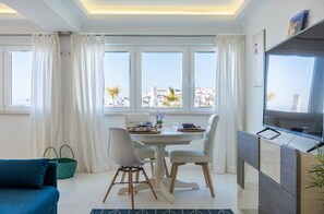 Living room - Downtown Studio - By D`alma Portuguesa (Albufeira)