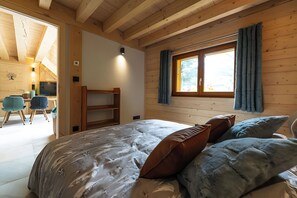 Iron/ironing board, WiFi, bed sheets - Chalet des Plans - Chamonix Valley (Vallorcine)
