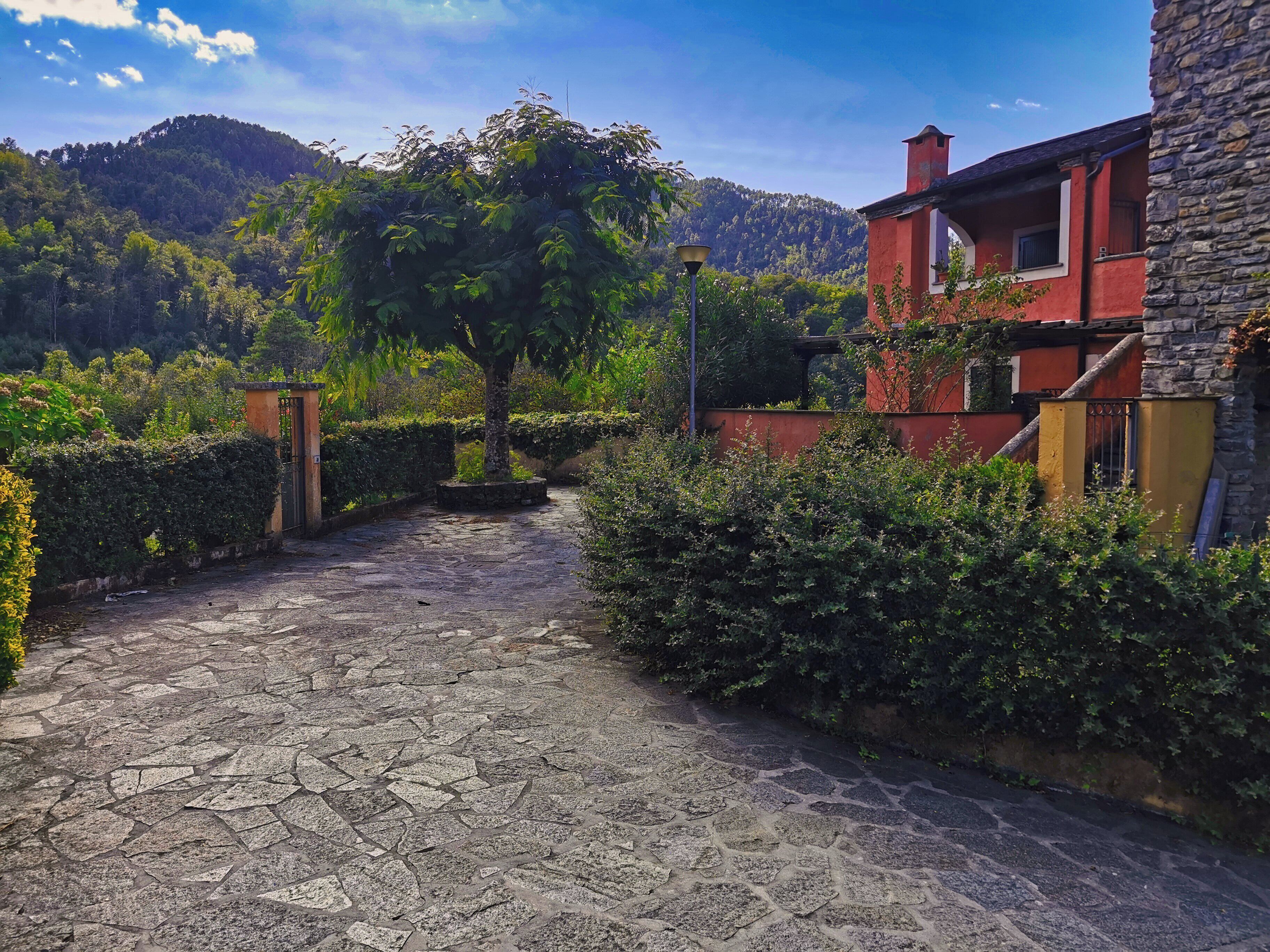 House, 1 Bedroom, Balcony, Garden View | Property grounds